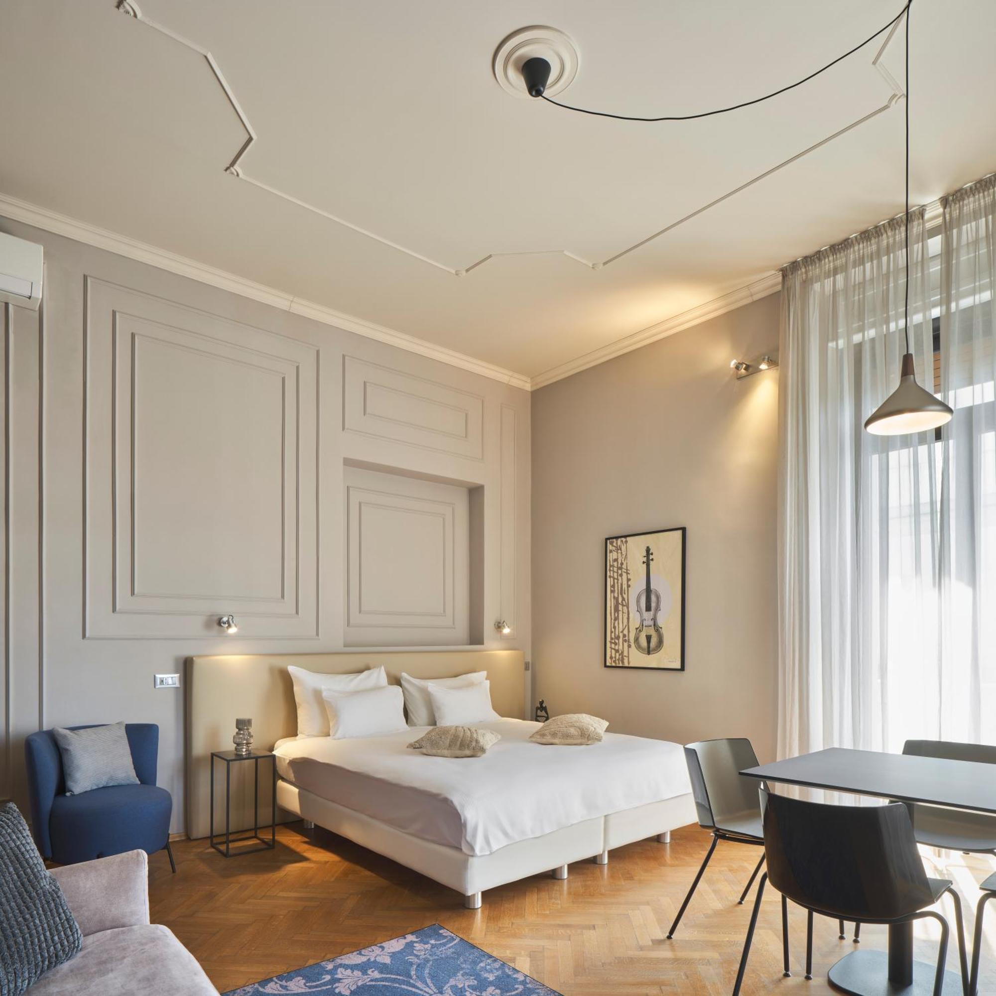 Urbanauts Beletages Sonata Apartment ตรีเอสเต ภายนอก รูปภาพ